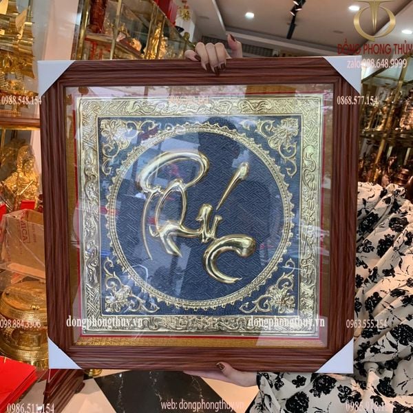 Tranh chữ phúc nền xám 56x56cm