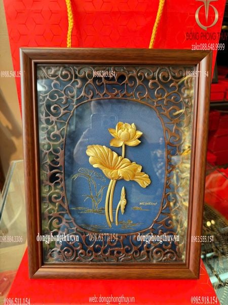 Tranh hoa sen mạ vàng 24k 25x32cm