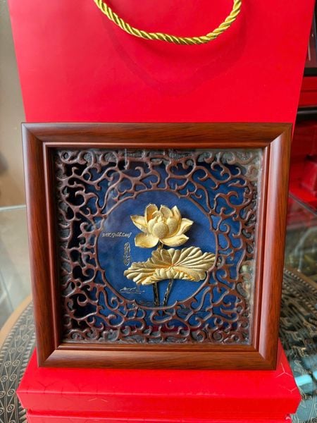 Tranh hoa sen mạ vàng 24k 20x20cm