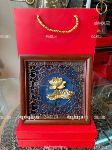 Tranh hoa sen mạ vàng 24k 20x20cm
