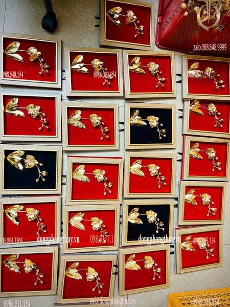 Tranh hoa Lan 1 cành mạ vàng 24k 24x28cm