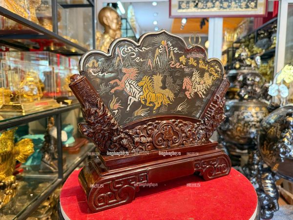 Tranh mã đáo thành công khảm ngũ sắc để bàn