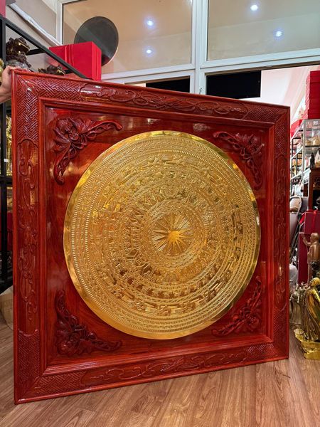 Tranh Trống đồng - mặt trống đồng 1m dát vàng 24k khung gỗ hương