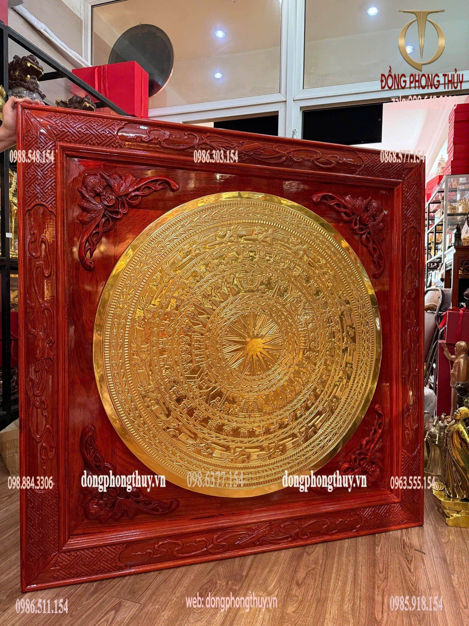 Tranh Trống đồng - mặt trống đồng 1m dát vàng 24k khung gỗ hương