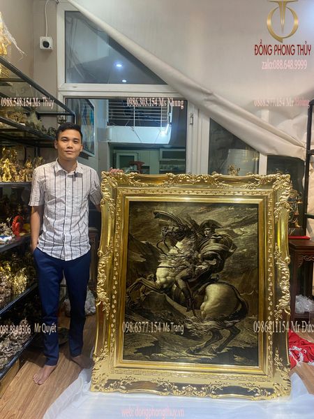 Tranh ngựa mạ vàng Napoleon vượt dãy AnPơ kích thước 1m22*1m39 dát vàng