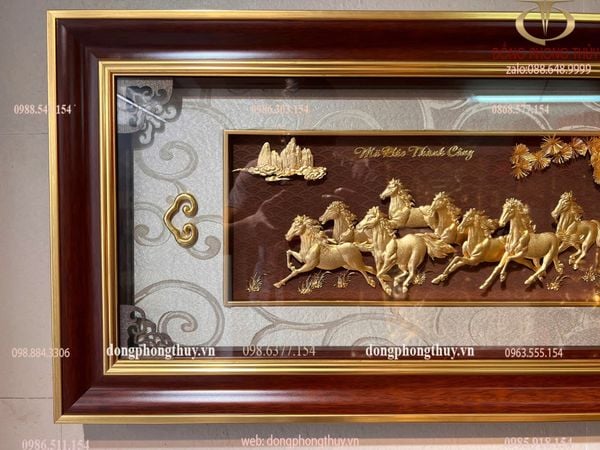Tranh mã đáo thành công mạ vàng 24k 42x81cm