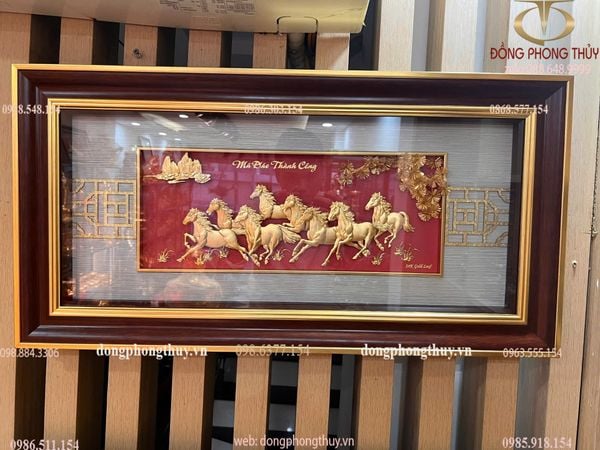 Tranh mã đáo thành công mạ vàng 24k 42x81cm