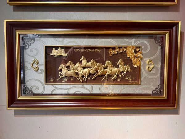 Tranh mã đáo thành công mạ vàng 24k 42x81cm
