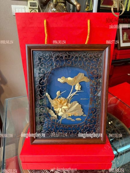Tranh hoa sen mạ vàng 24k 25x32cm