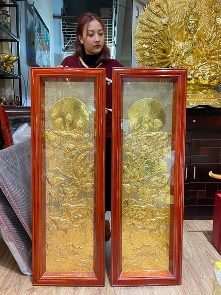 Tranh hoa sen cao 1m2 dát vàng 24k