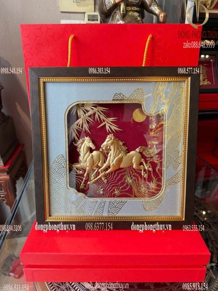 Quà tặng mạ vàng: Tranh mã đáo thành công mạ vàng 24k song mã 30x30cm