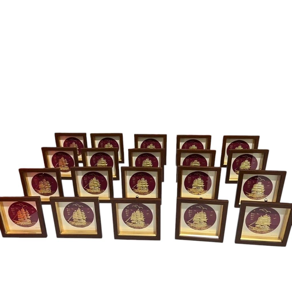 Tranh thuyền buồm mạ vàng 24k