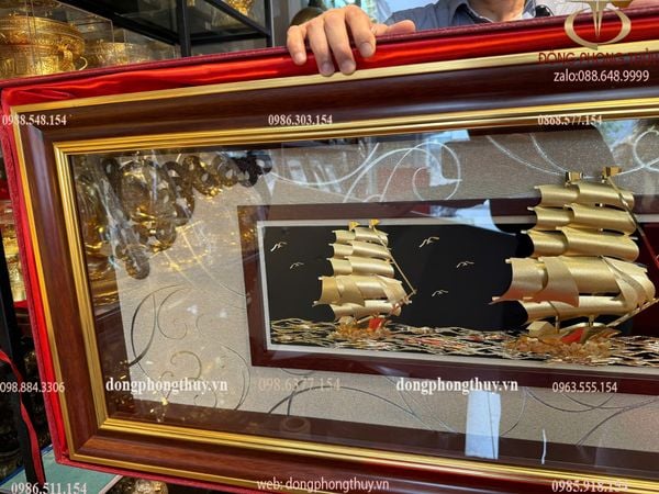 Tranh thuyền buồm mạ vàng 24k 48x108cm
