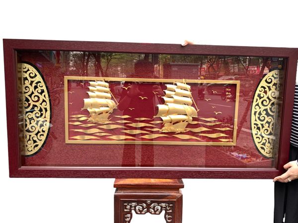 Tranh thuyền buồm mạ vàng 24k 60x126cm
