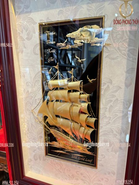 Tranh thuyền buồm mạ vàng 24k - tranh thuận buồm xuôi gió 40x65cm