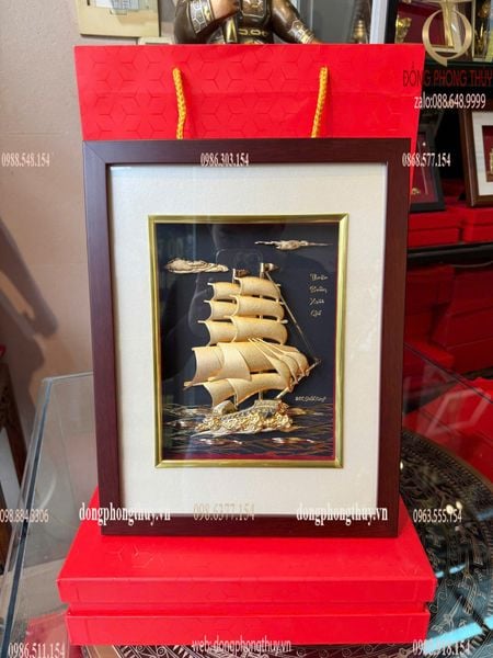 Tranh thuyền buồm mạ vàng 24k 25x32cm