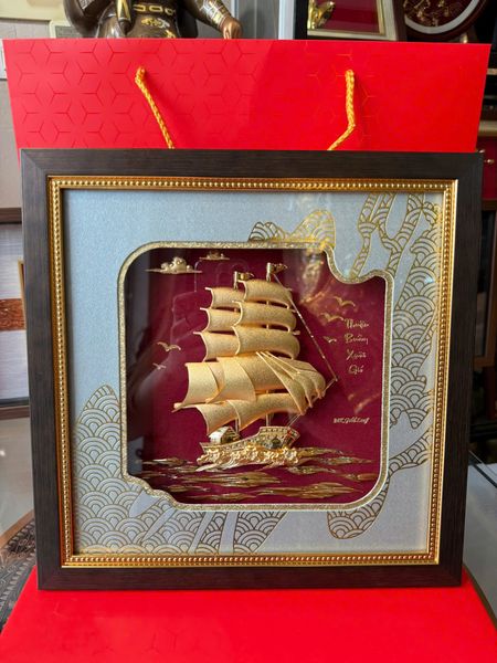 Tranh thuyền buồm mạ vàng 24k - tranh thuận buồm xuôi gió 30x30cm