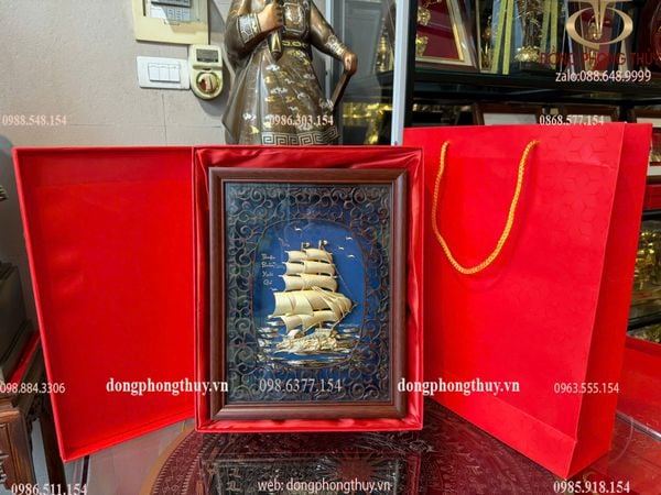 Tranh thuyền buồm mạ vàng 24k 25x32cm