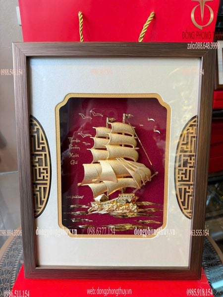 Tranh thuyền buồm mạ vàng 24k 26x33cm