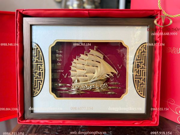 Tranh thuyền buồm mạ vàng 24k 26x33cm