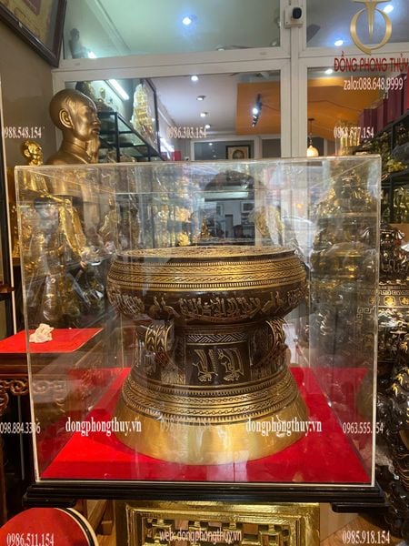 Quả trống đồng Đông Sơn đường kính 35cm hun nâu