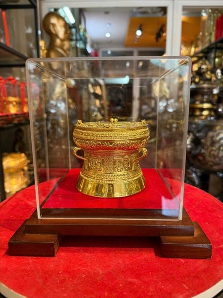 Trống đồng Đông Sơn đường kính 10cm dát vàng
