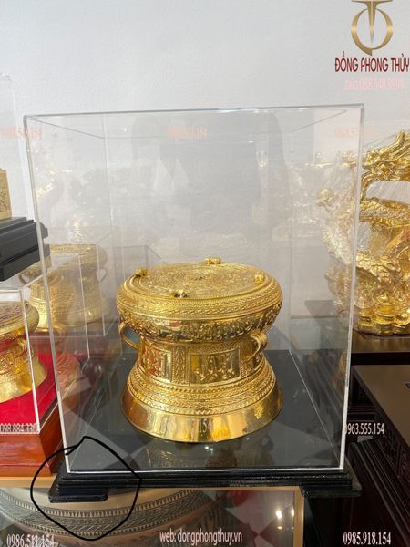Quả trống đồng đường kính 25cm dát vàng 24k kèm đôn hộp