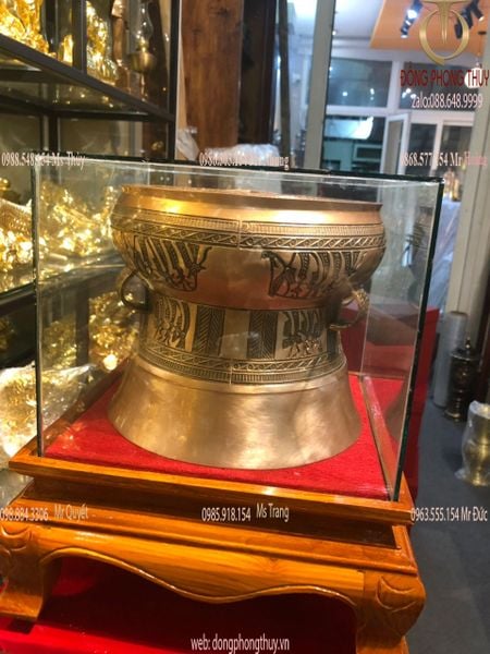 Trống đồng Đông Sơn 20cm bằng đồng đỏ hoa văn chìm