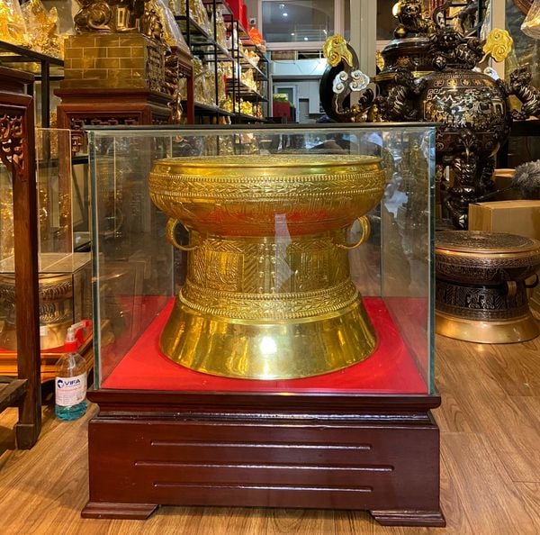 Trống đồng đỏ 60cm nặng 50kg Đông Sơn Dát vàng
