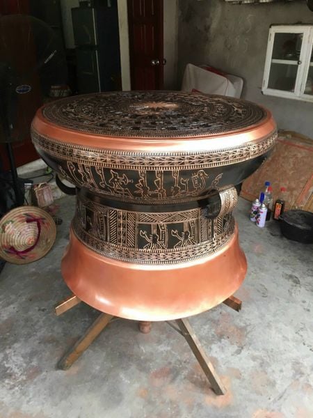 Trống đồng Đông Sơn 80cm 125kg bằng đồng đỏ hoa văn nổi