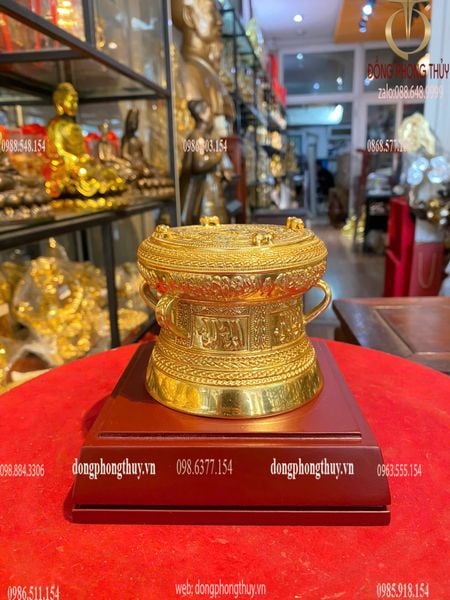 Quà tặng doanh nghiệp: Trống đồng Đông Sơn dát vàng 24k quà tặng doanh nghiệp