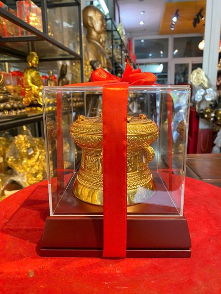Quà tặng doanh nghiệp: Trống đồng Đông Sơn dát vàng 24k quà tặng doanh nghiệp
