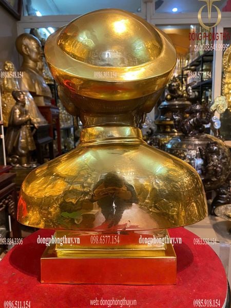 Tượng chân dung bằng đồng dát vàng 24k cao 38cm