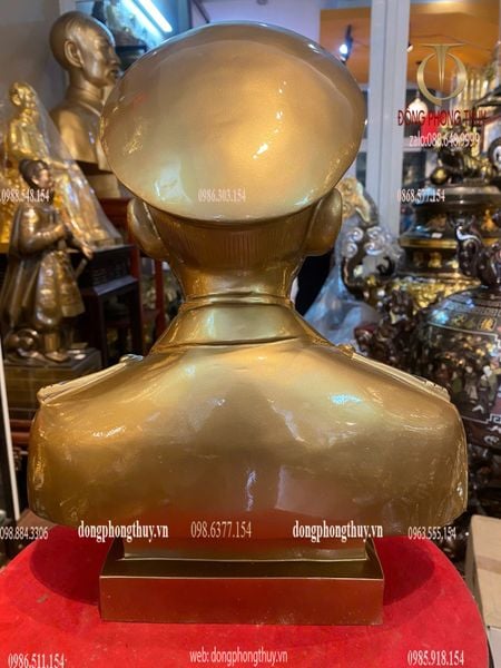 Tượng chân dung bằng đồng cao 38cm