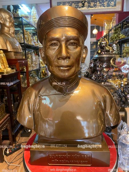 Tượng truyền thần bằng đồng đỏ cao 48cm