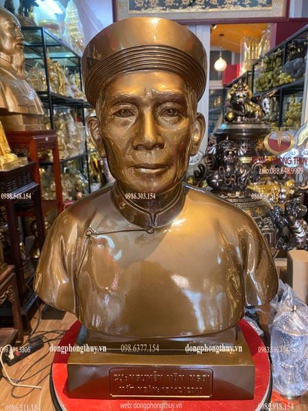 Tượng truyền thần bằng đồng đỏ cao 48cm