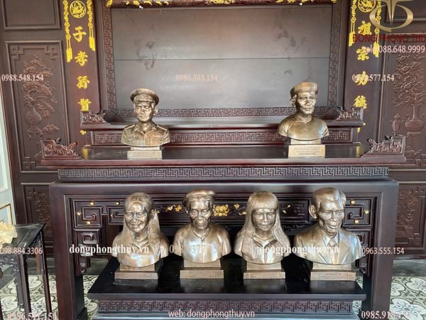 Tượng truyền thần bằng đồng đỏ