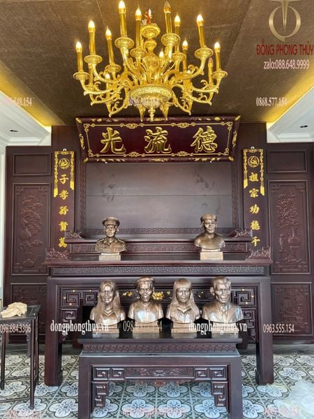 Tượng truyền thần bằng đồng đỏ