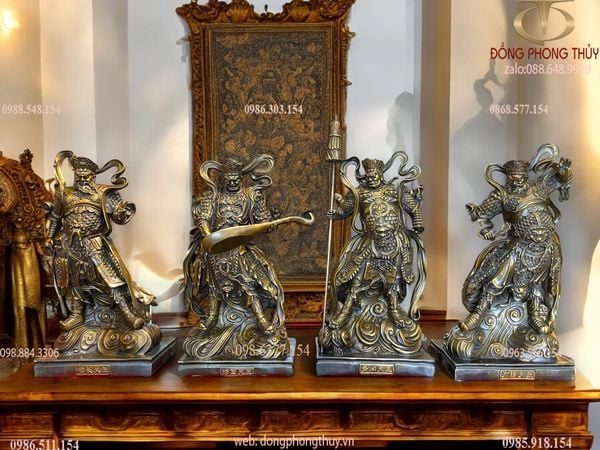 Bộ Tứ Đại Thiên Vương bằng đồng cao 48 ngang 28 sâu 16cm nặng 50kg
