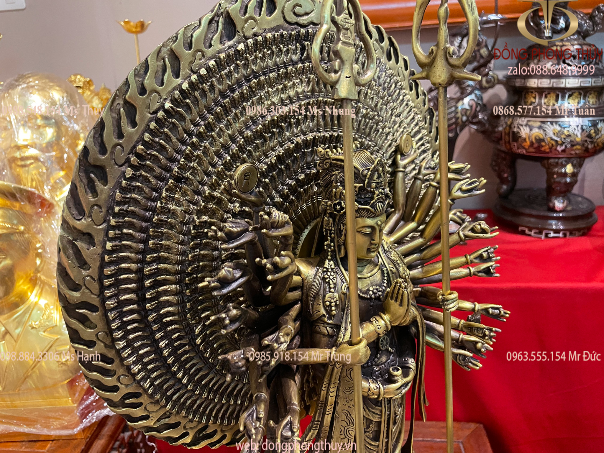 Tượng Thiên Thủ Thiên Nhãn đứng bằng đồng cao 51,5cm ngang 34cm nặng 8kg