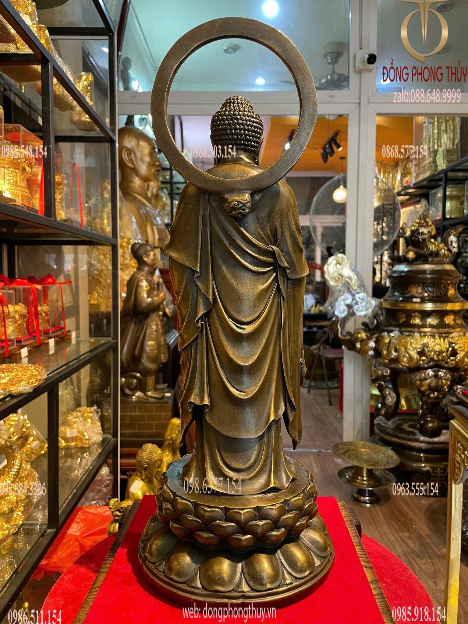 tượng A Di Đà hào quang