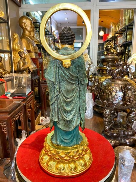 Tượng phật A Di Đà cao đến đầu 40 đến lá đề 45, sâu 17 nặng 5,1kg