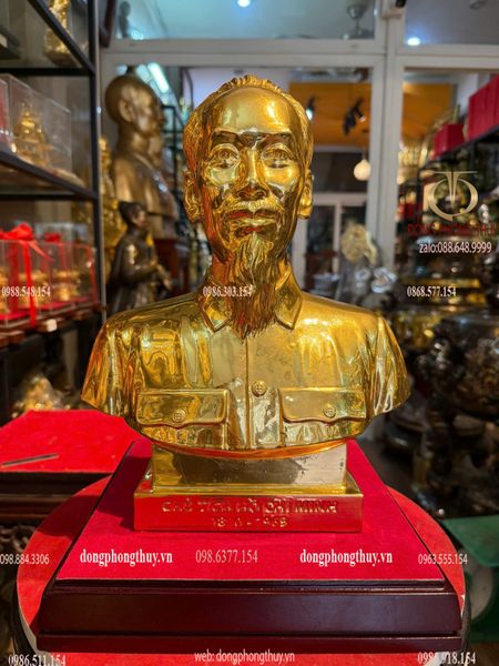 Tượng Bác Hồ bằng đồng dát vàng 24k cao 30 ngang 17 sâu 12 nặng 7kg
