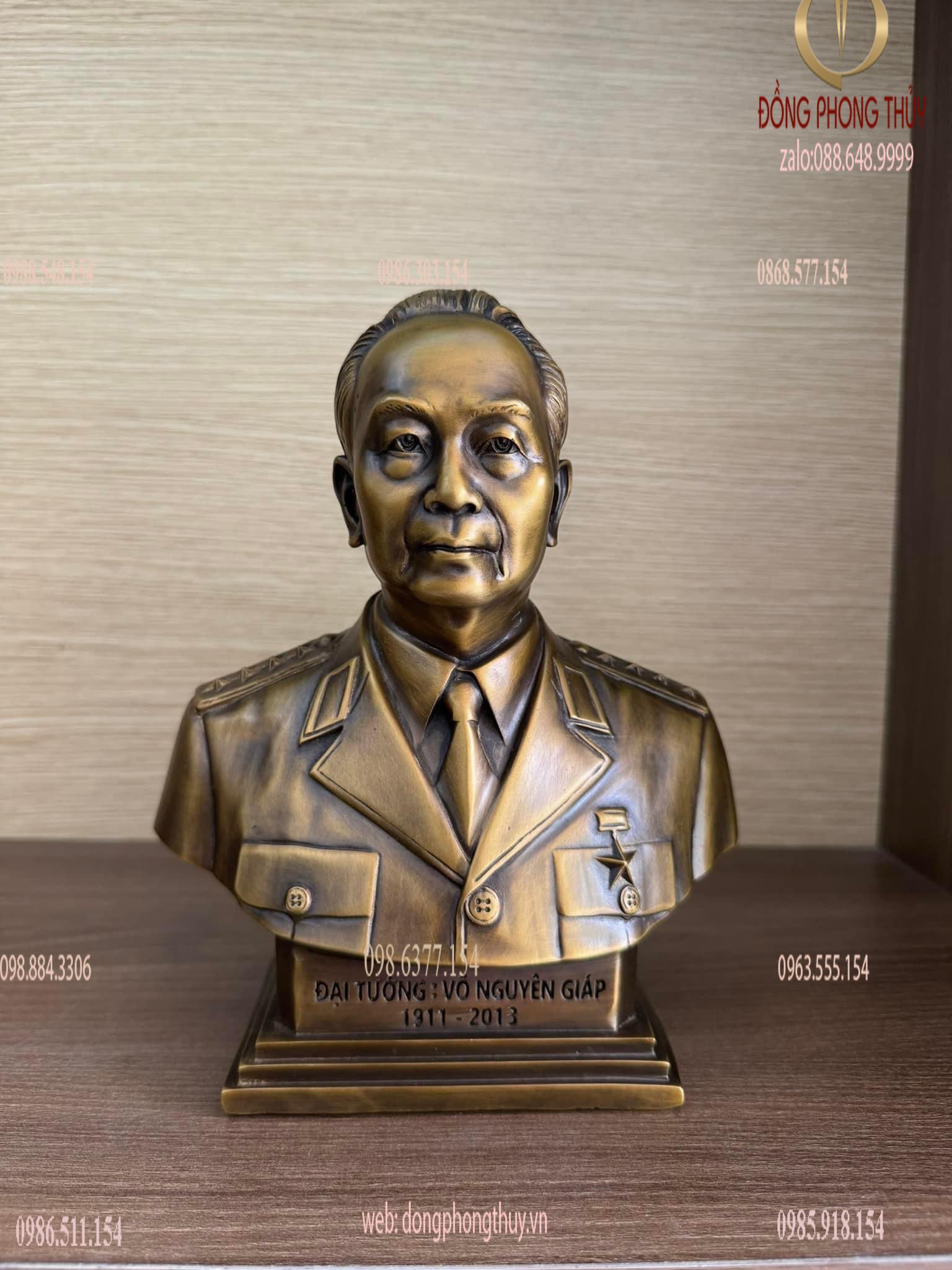 Tượng Bác Giáp 23cm -30cm bằng đồng màu hun nâu