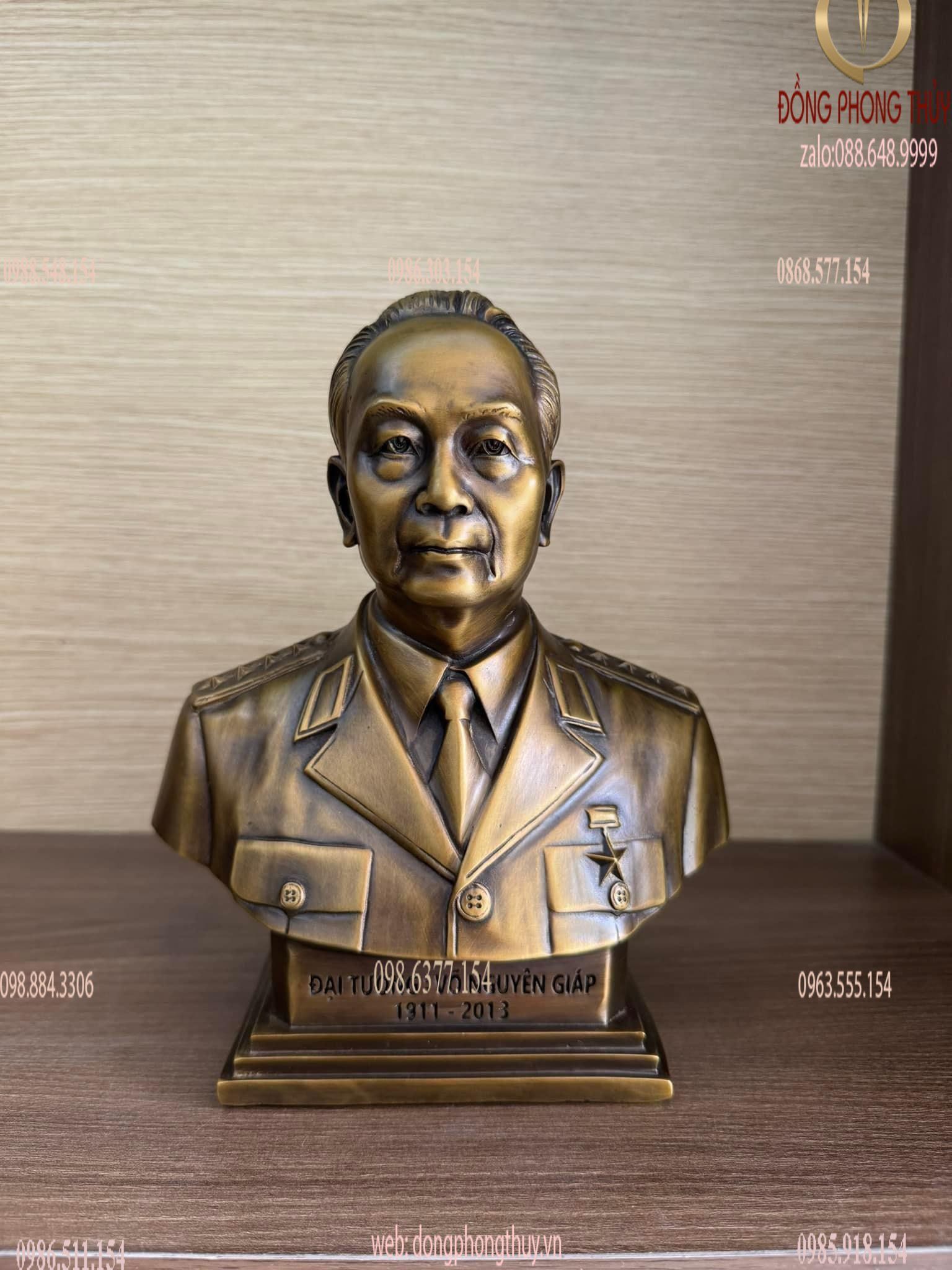 Tượng Bác Giáp 23cm -30cm bằng đồng màu hun nâu