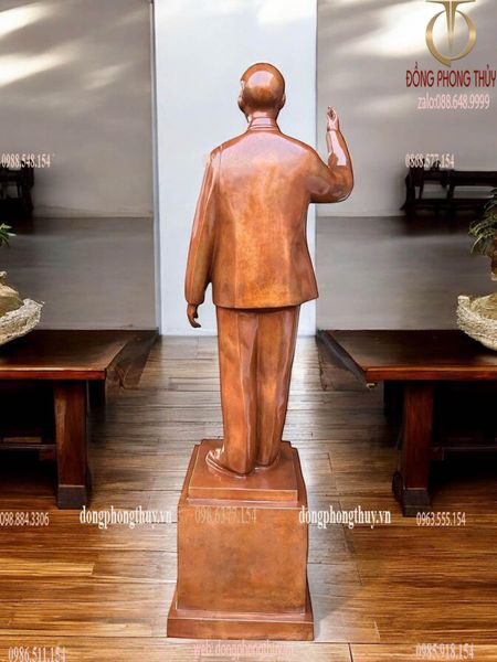 Tượng Bác Hồ 90cm nặng 35kg đồng đỏ màu ửng đỏ da lươn cánh dán