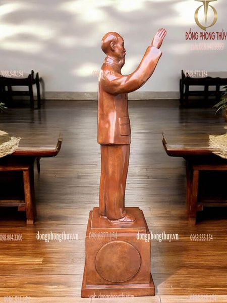 Tượng Bác Hồ 90cm nặng 35kg đồng đỏ màu ửng đỏ da lươn cánh dán