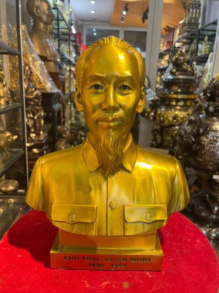 Tượng Bác Hồ bằng đồng cao 23-30-42-48cm