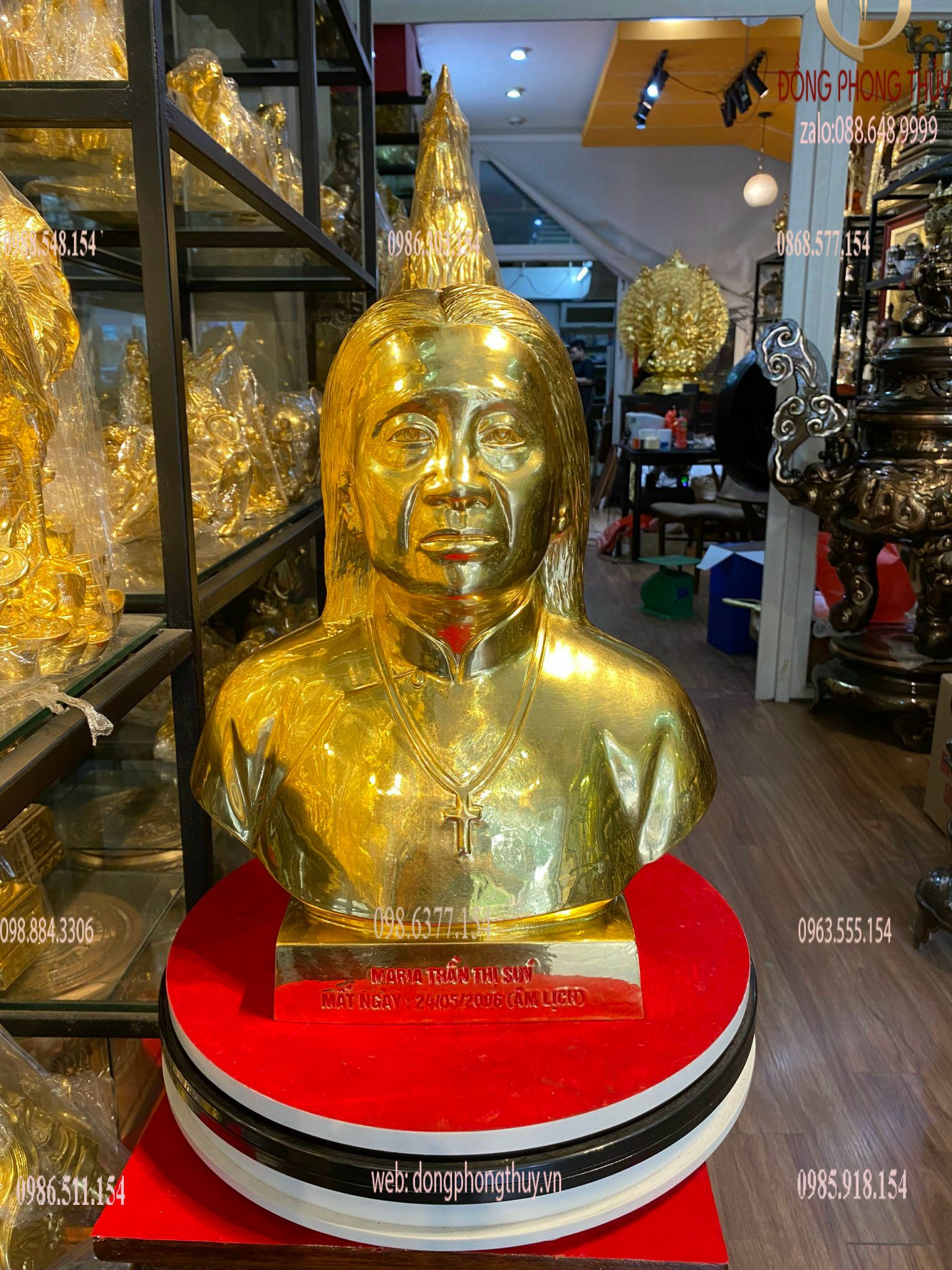 Đúc tượng chân dung bán thân bằng đồng