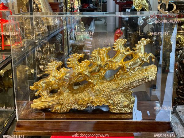 Tượng bát mã truy phong dát vàng 24k